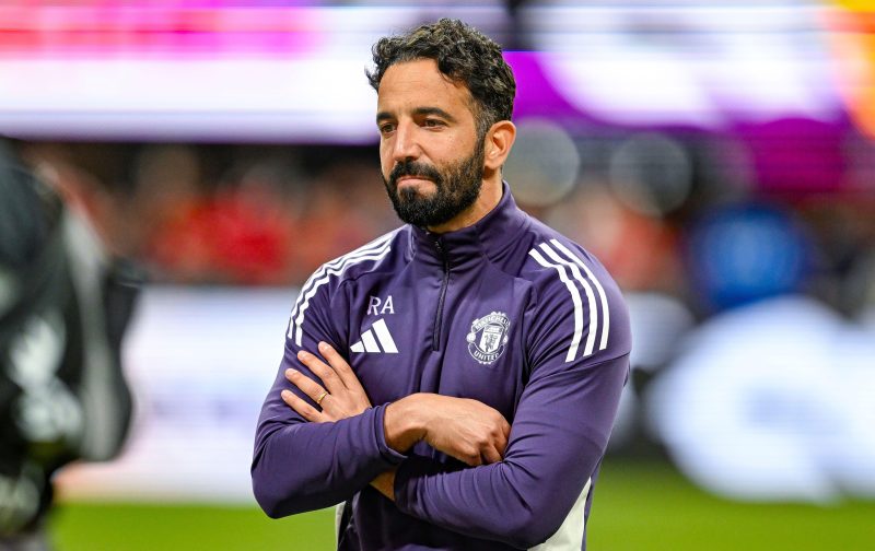 Man United in talks to sign Premier League midfielder