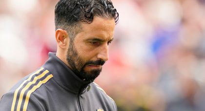 Man United consider surprise move for free agent