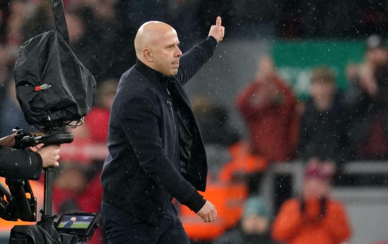 Chelsea and Liverpool in talks to sign defender this summer