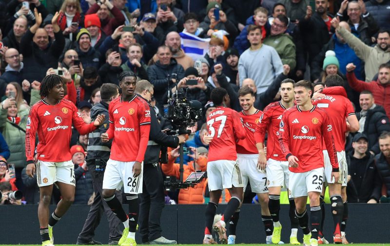 Man United star happy to stay put at Old Trafford
