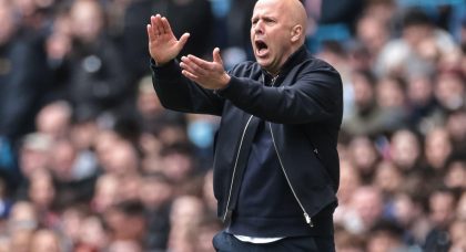 Liverpool hold talks with Premier League midfielder’s agents