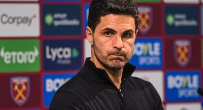 Arsenal and Chelsea chasing Spanish centre-back