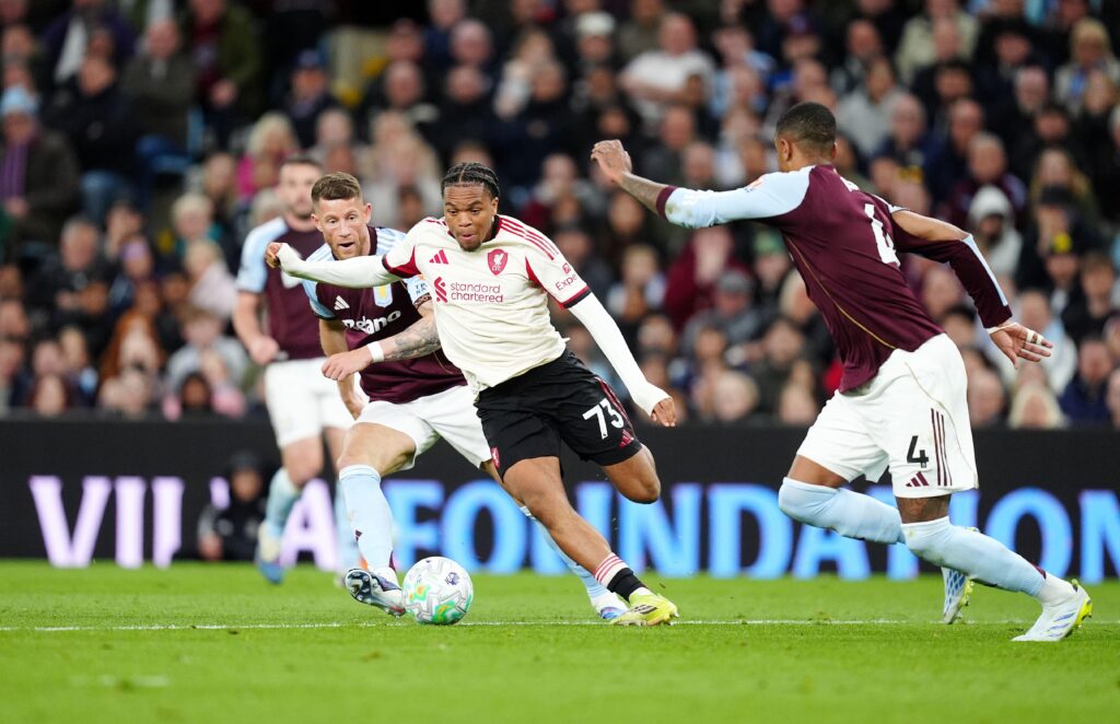 Liverpool working to agree new contract with winger